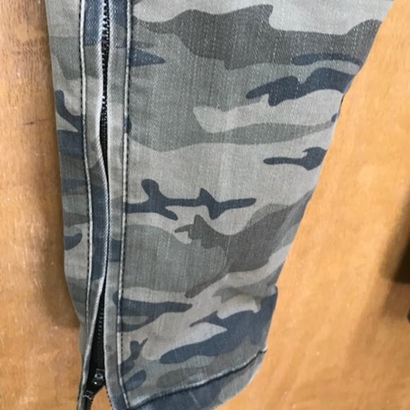 NEW Sanctuary Camo Skinny Jeans Pants Size 28 - Picture 7 of 13
